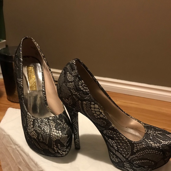 Town Shoes elegant pumps - Picture 2 of 5